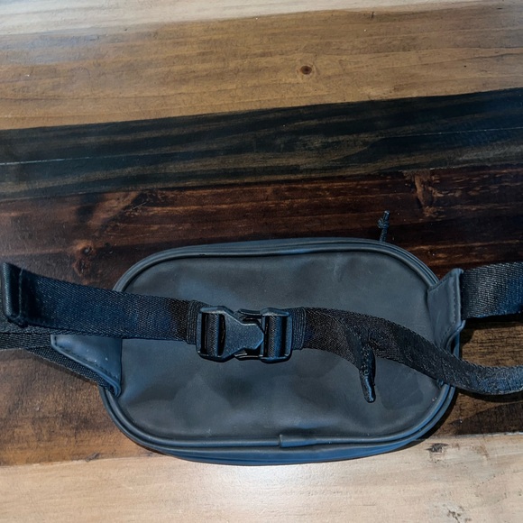 Adidas Black Crossbody - Picture 4 of 5